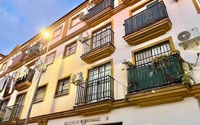 Exterior view of Flat for sale in Dos Hermanas  with Air Conditioner and Balcony