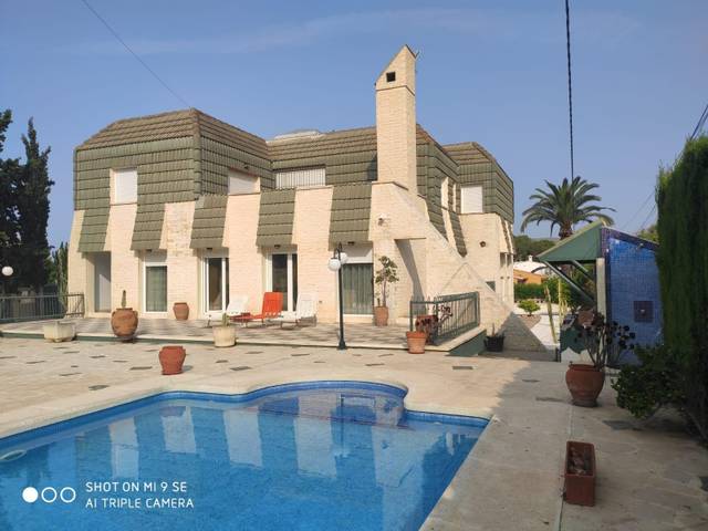 Casa-chalet en Venta en Rincón Bajo