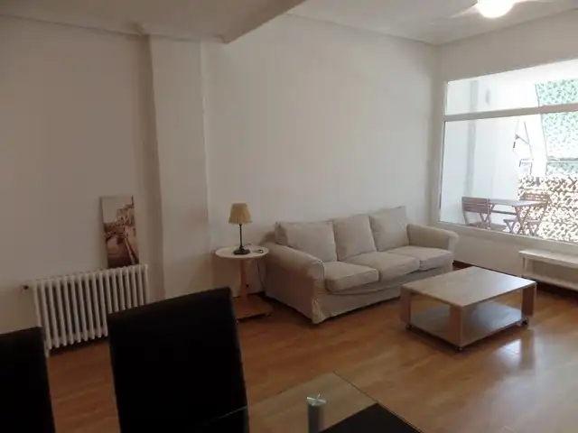 Wohnzimmer von Wohnung zur Miete in Madrid mit Heizung, Terrasse und Möbliert