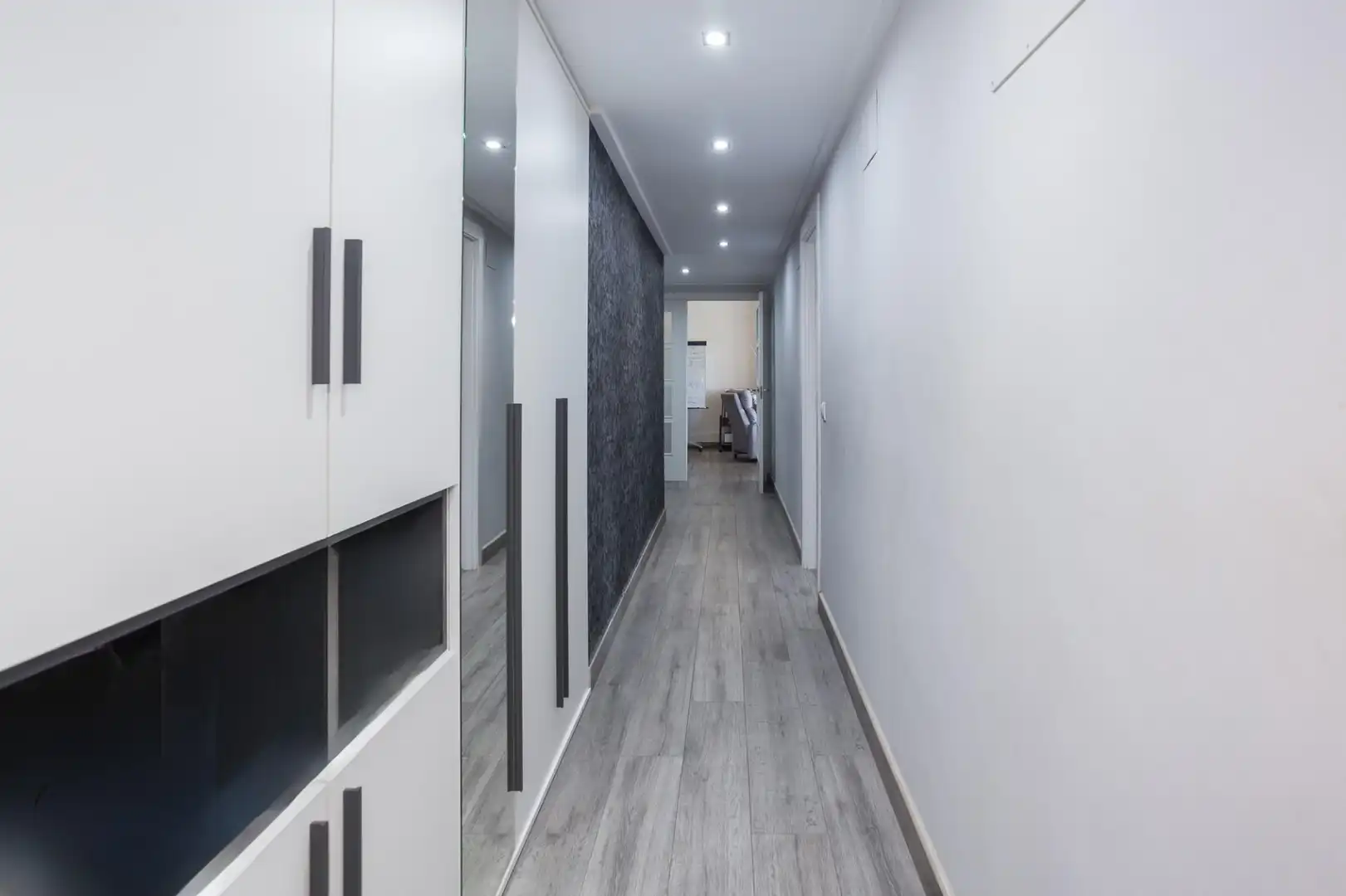 Dachboden zum Verkauf in Gandia mit Klimaanlage, Heizung und Terrasse