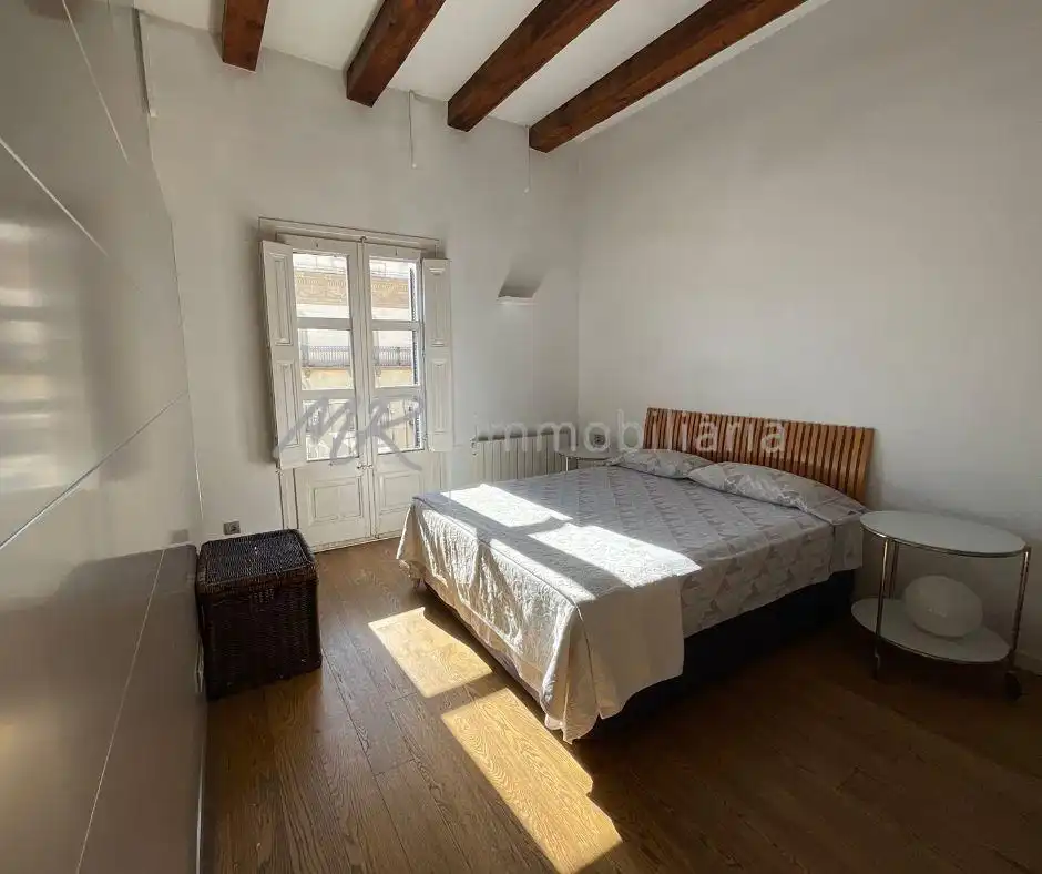 Dormitori de Àtic en venda en Barcelona amb Aire condicionat, Calefacció i Terrassa