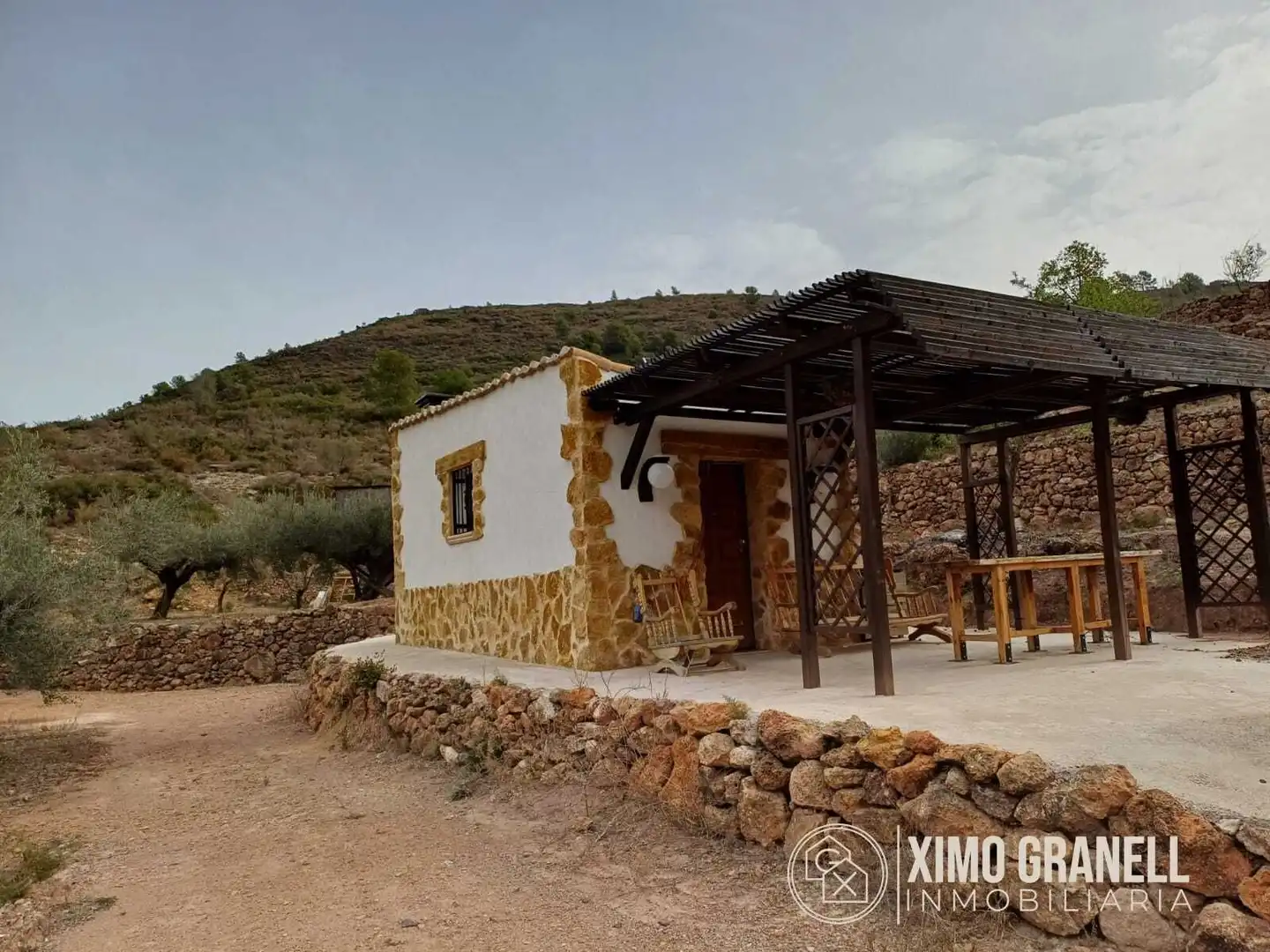 Vista exterior de Casa o chalet en venta en Chóvar con Calefacción y Amueblado