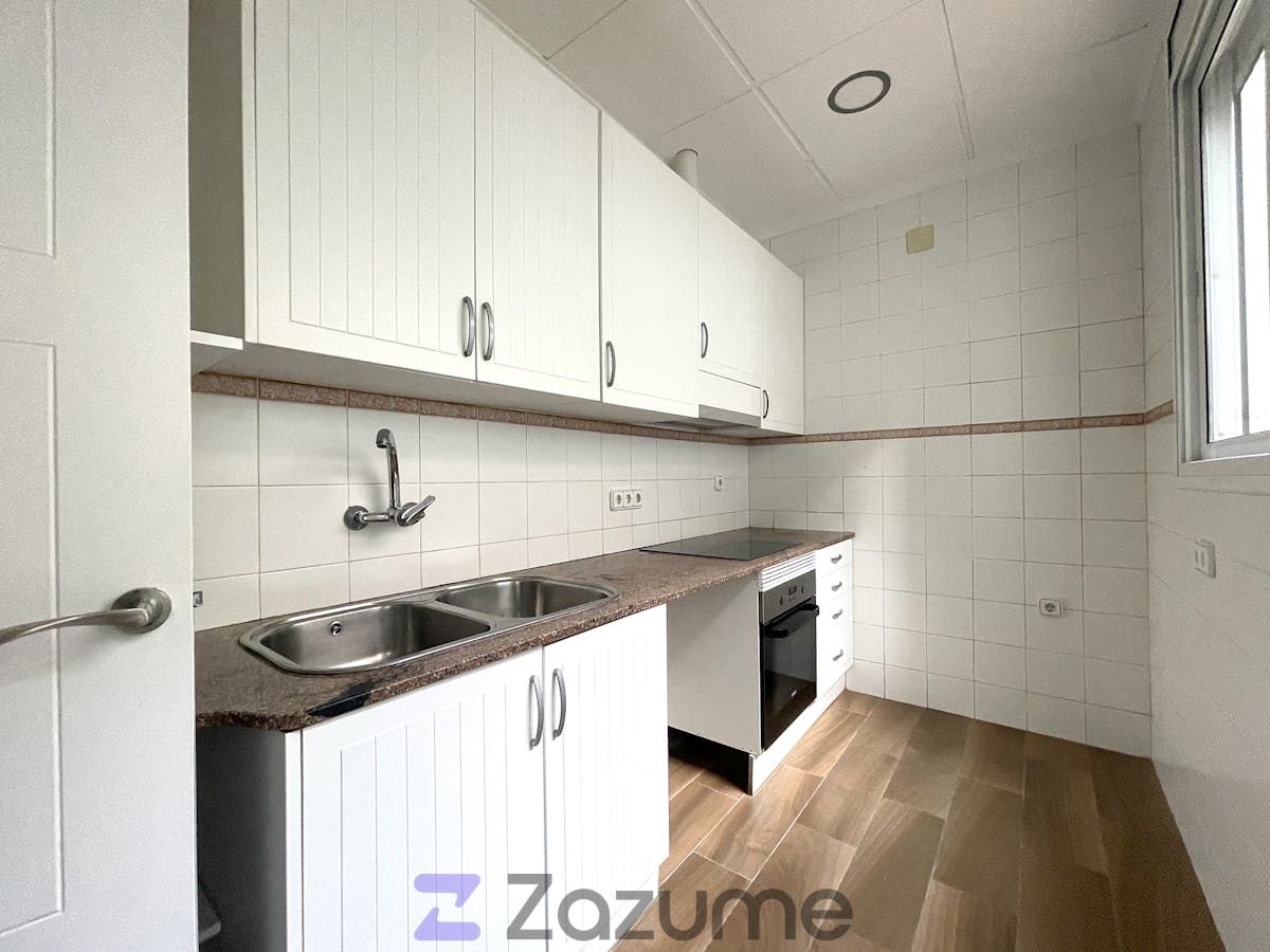 Kitchen of House or chalet to rent in Sabadell  with Heating, Terrace and Storage room