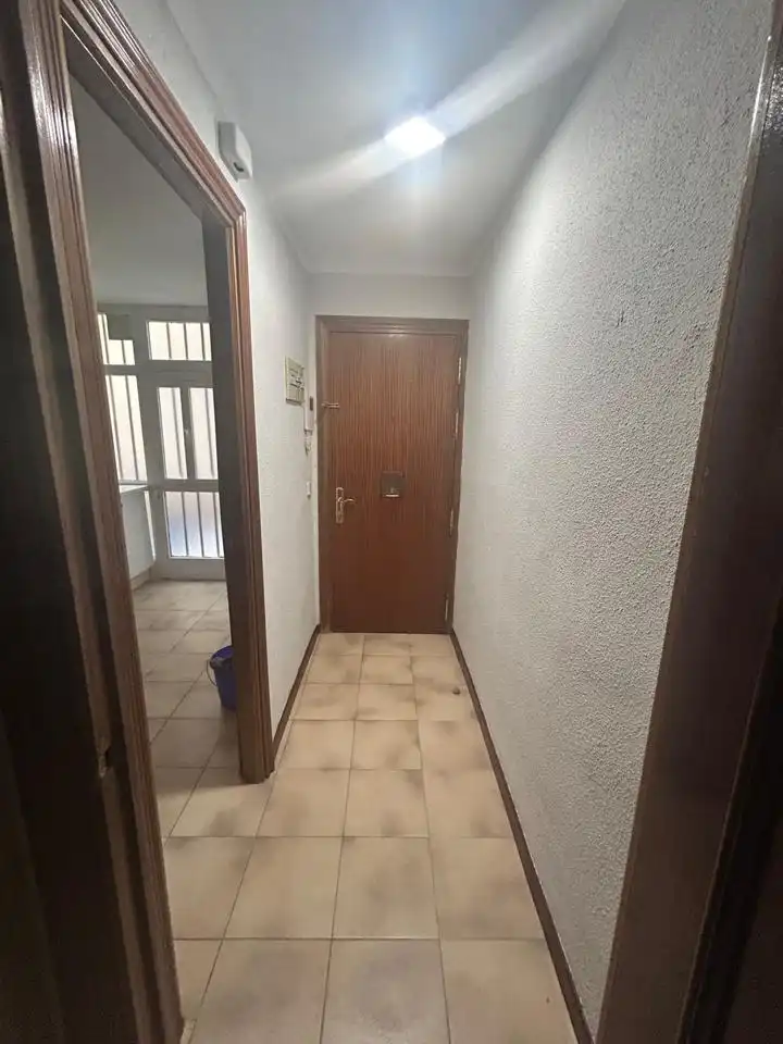 Piso de alquiler en Madrid con Calefacción, Amueblado y Se aceptan mascotas