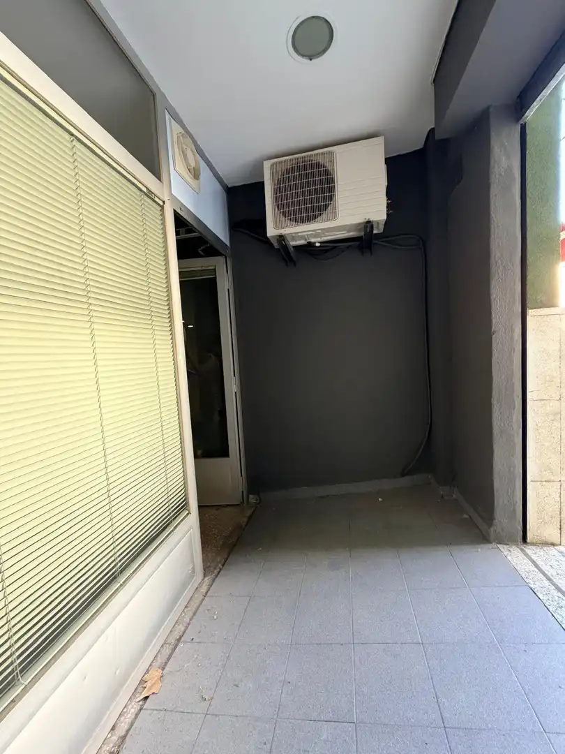 Local comercial de lloguer a Cocentaina