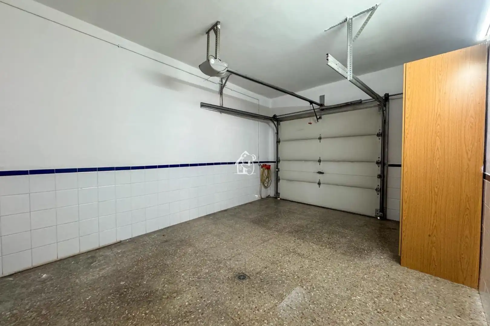Aparcament de Casa o xalet en venda en Orihuela amb Aire condicionat, Jardí privat i Terrassa