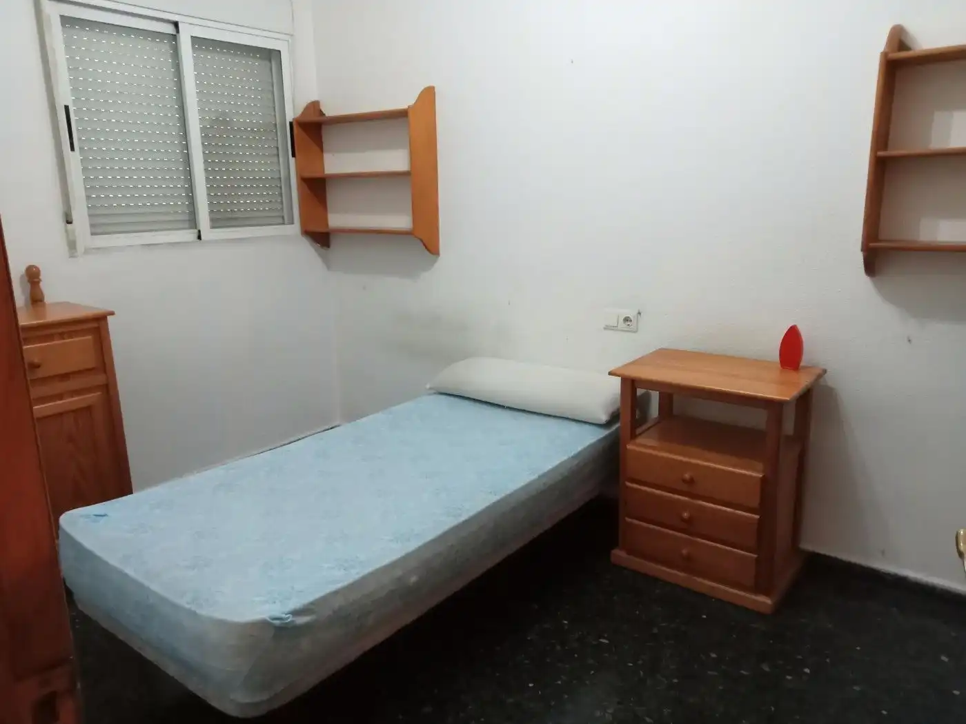 Bedroom of Apartments for rent in Burjassot  with Air Conditioner, Heating and Terrace
