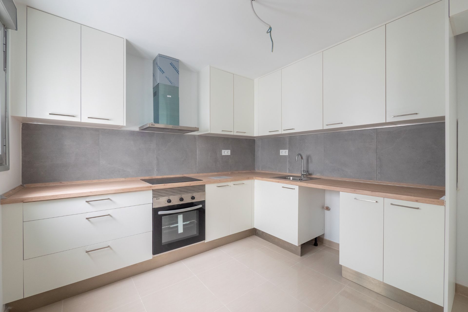 Cuina de Dúplex en venda en Las Palmas de Gran Canaria amb Traster