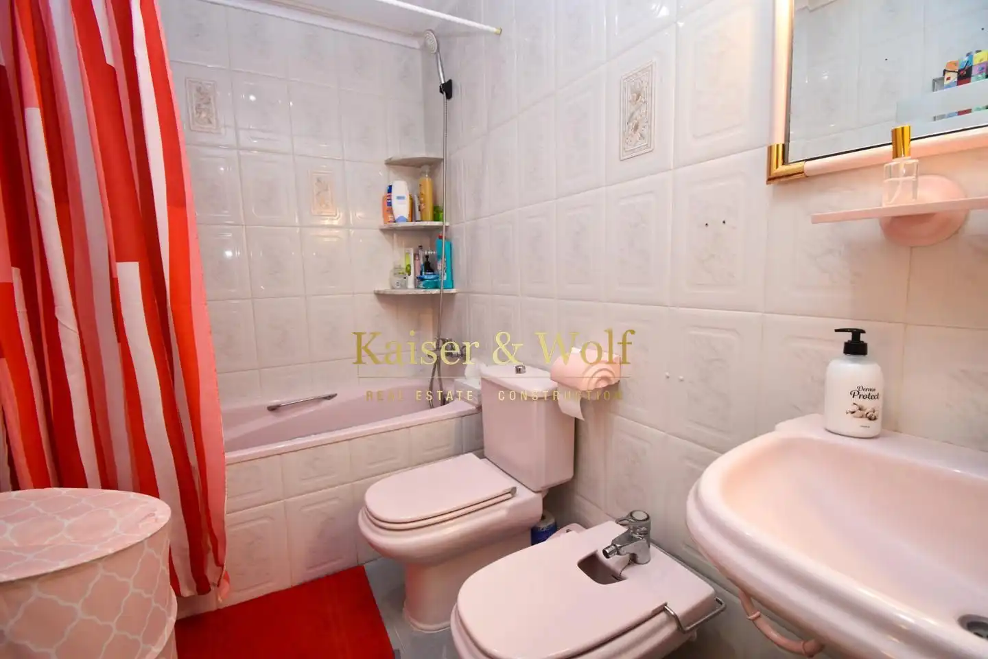 Bathroom of Flat for sale in Santa Pola  with Air Conditioner and Terrace