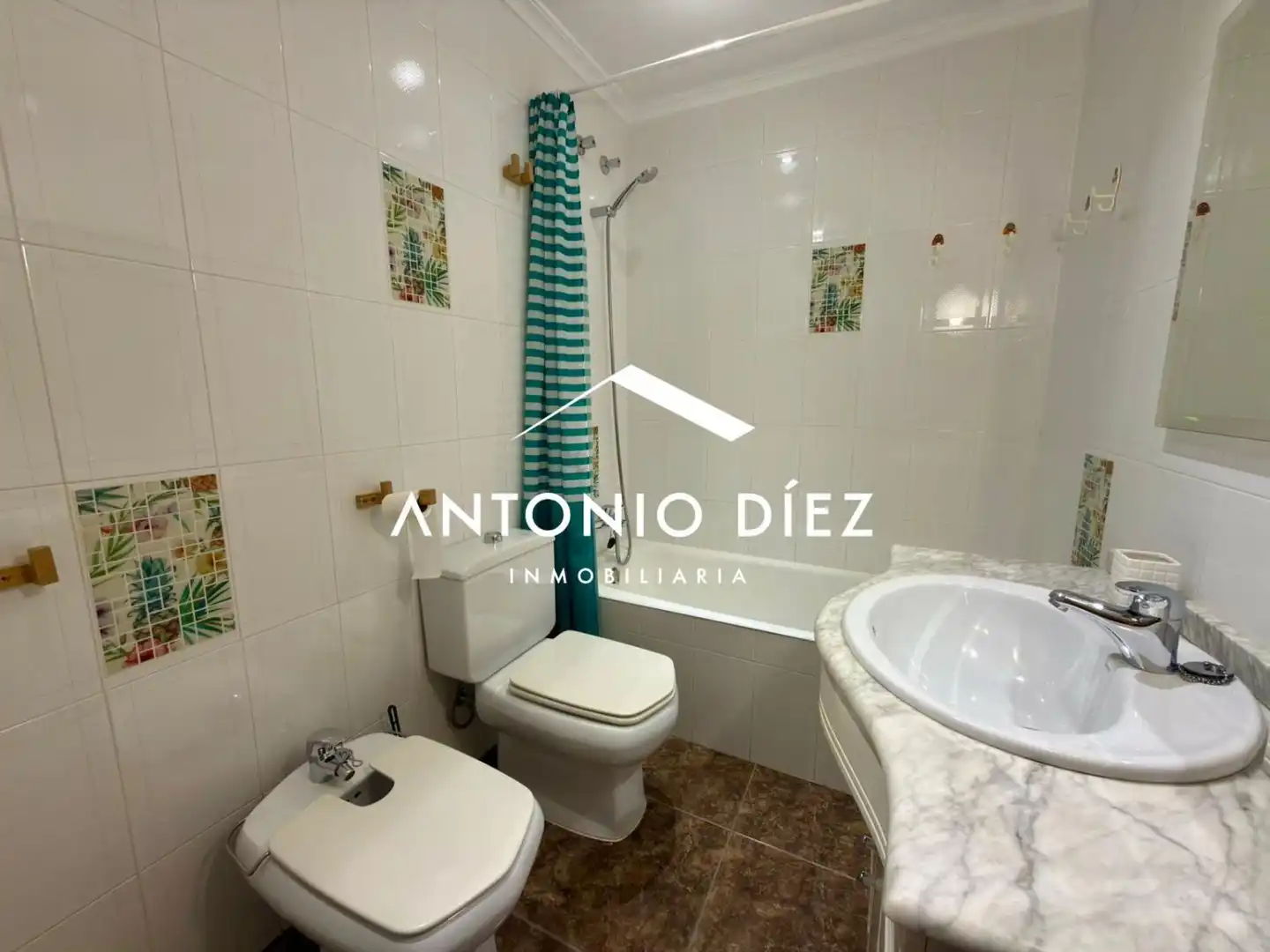 Baño de Piso de alquiler en Elche / Elx