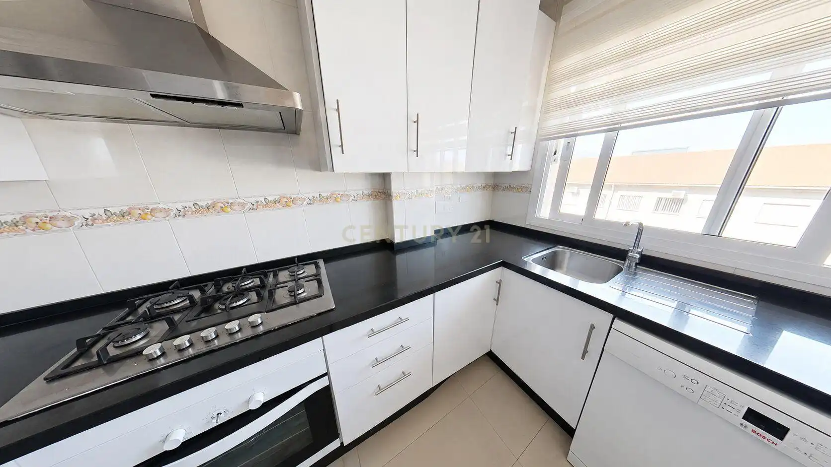 Apartament amb terrassa en venda a Las Lagunas, imagen 2