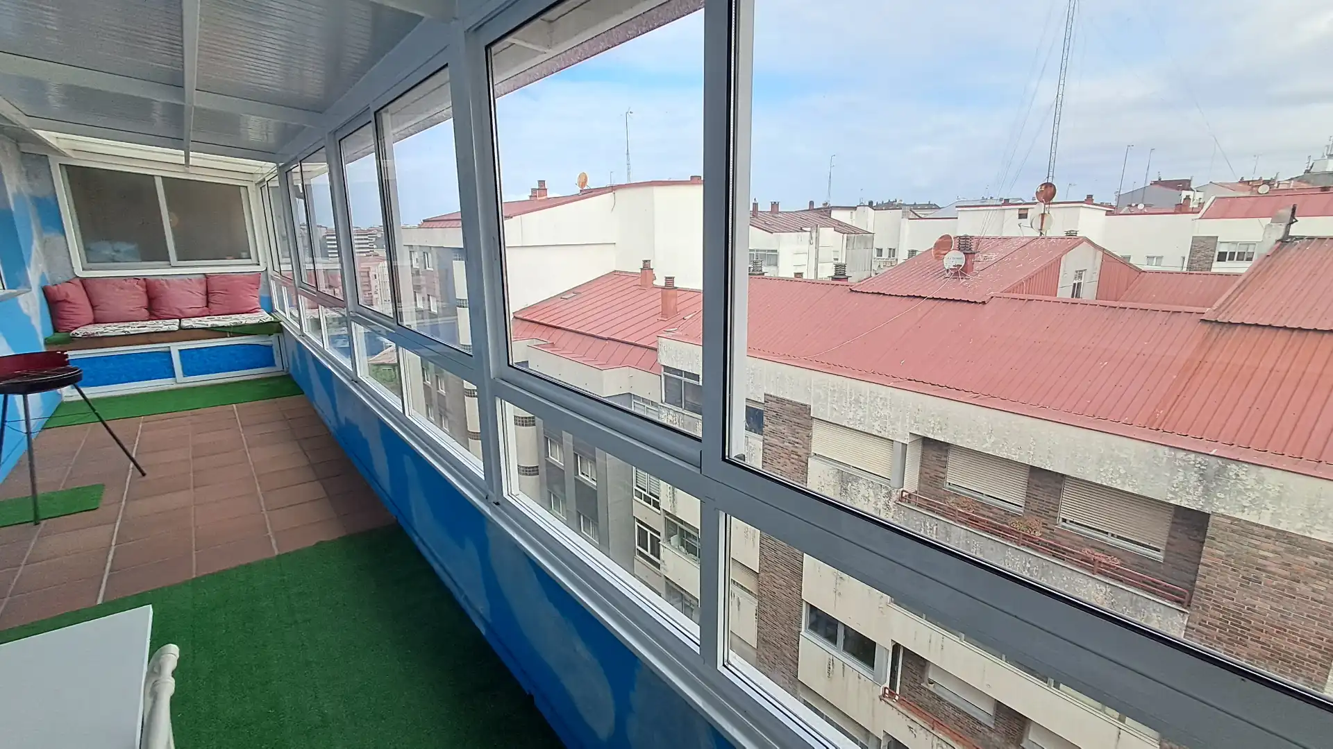 Terrassa de Àtic en venda en Vigo  amb Calefacció, Terrassa i Forn