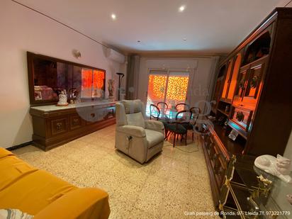 Wohnzimmer von Wohnung zum verkauf in  Lleida Capital mit Klimaanlage und Balkon