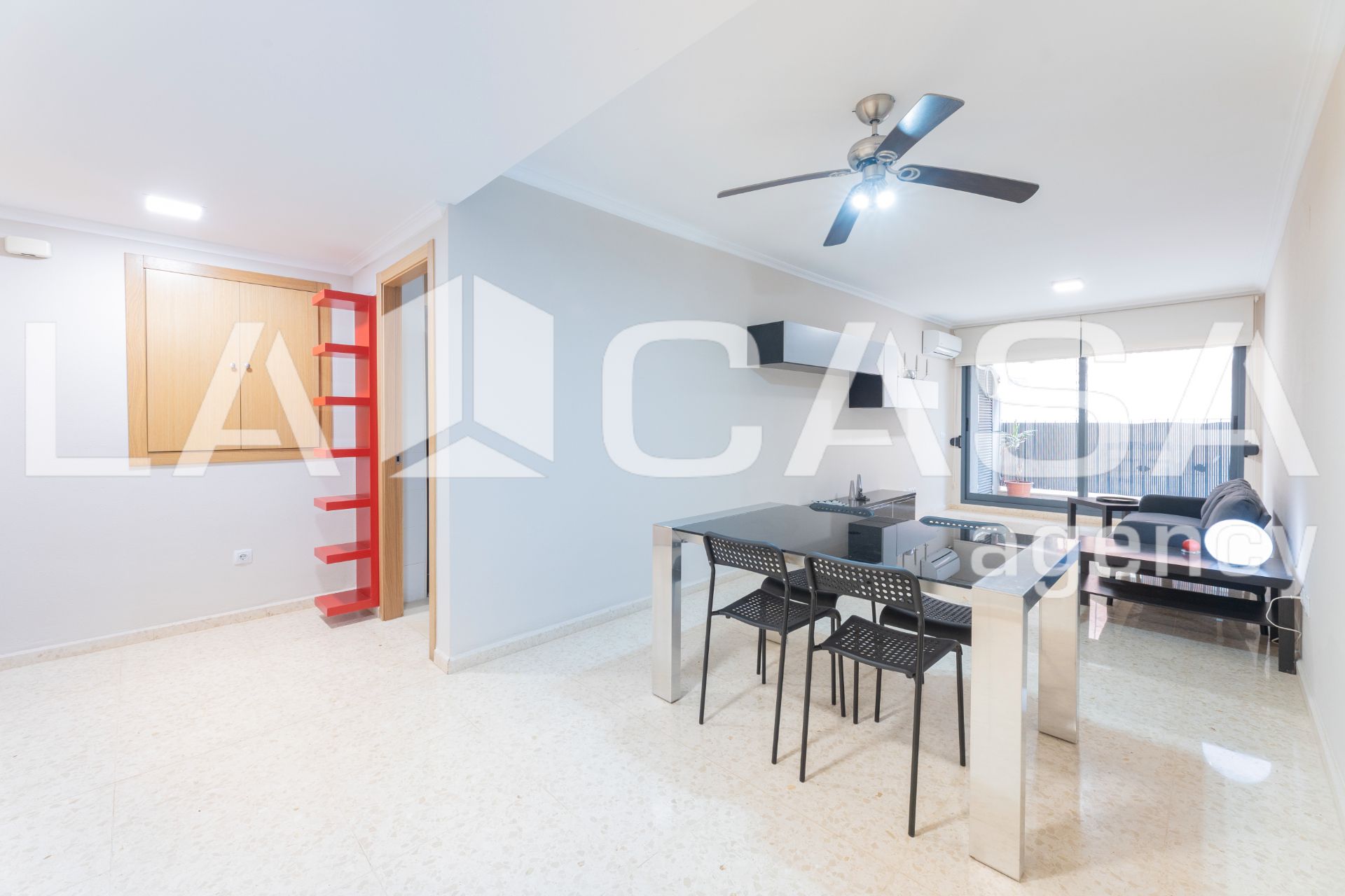 Flat for sale in Plaça Luxemburg, Metro - Auditorio