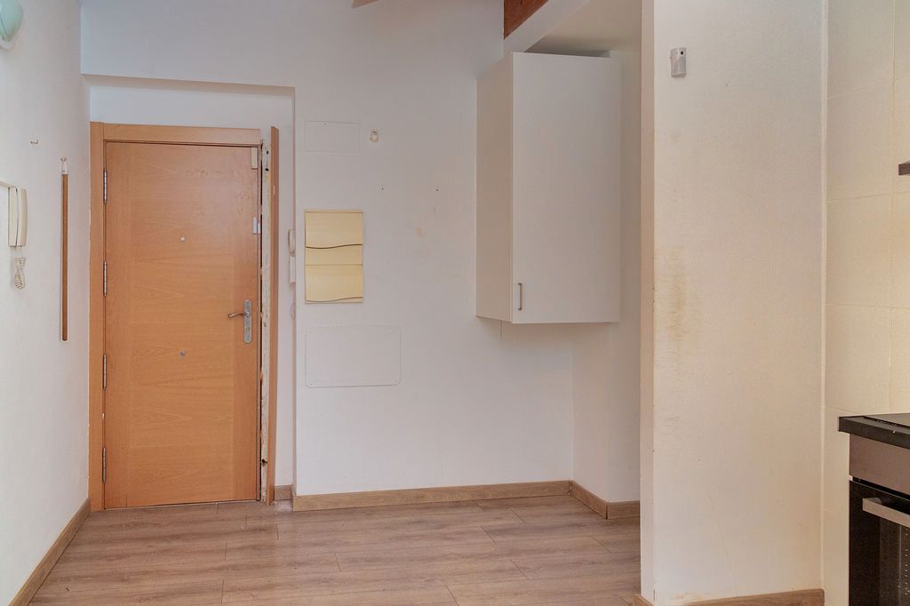 Flat for sale in C/ Cantin y Gamboa , La Magdalena