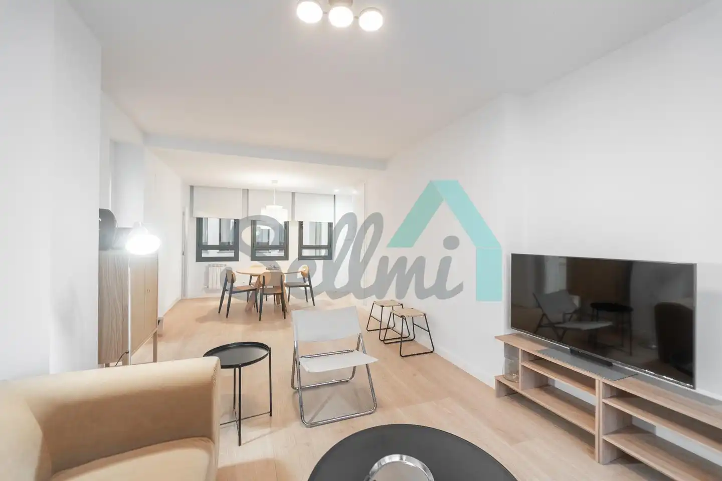 Wohnung zur Miete in Cervantes, Plaza de América