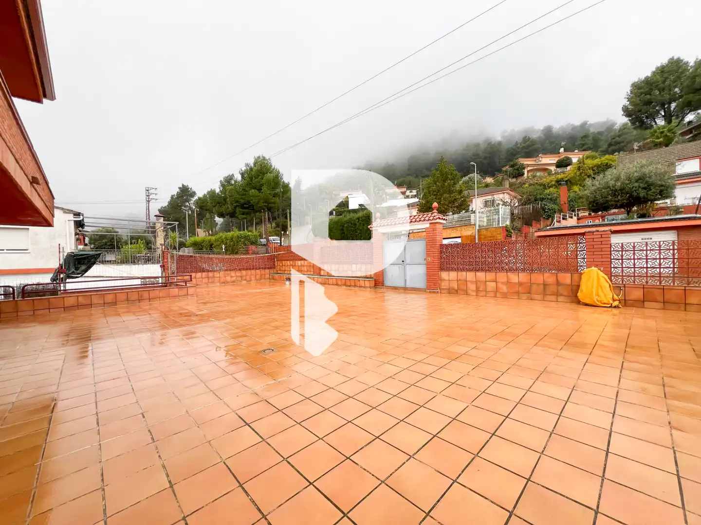 Terrassa de Casa o xalet en venda en Vallirana amb Aire condicionat, Calefacció i Jardí privat