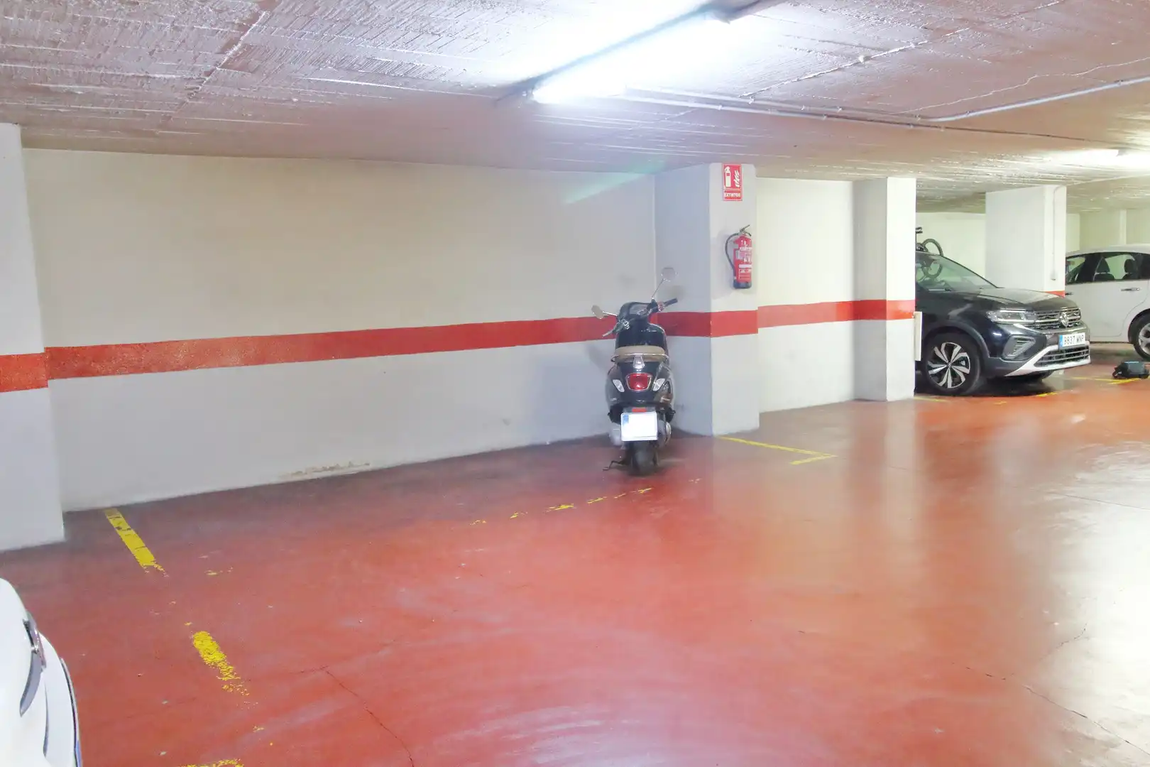 Parkplatz von Garage zum Verkauf in Valencia