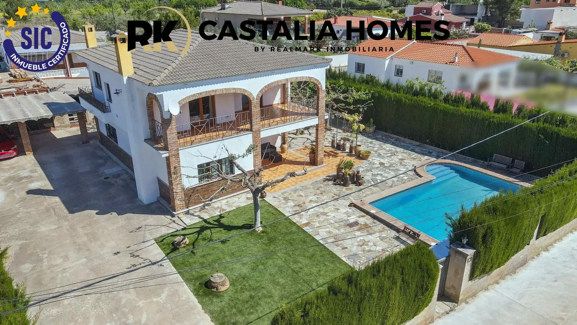 Vista exterior de Casa o xalet en venda en Borriol amb Calefacció, Jardí privat i Piscina