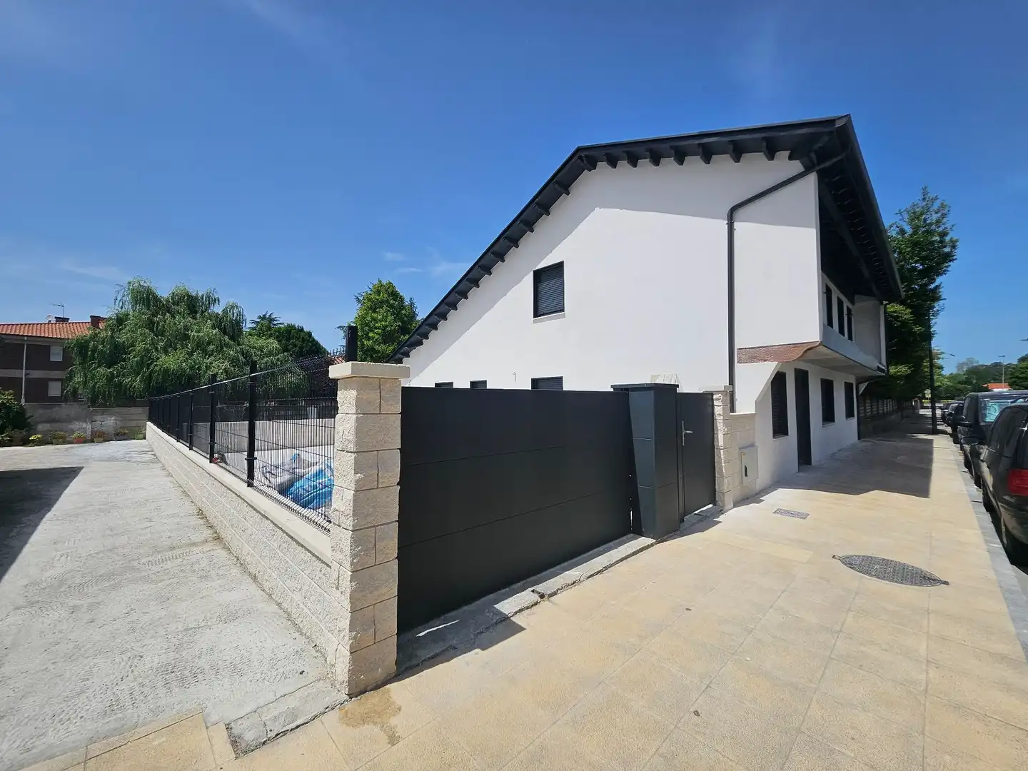 Exterior view of Houses for sale in Torrelavega   with Private garden
