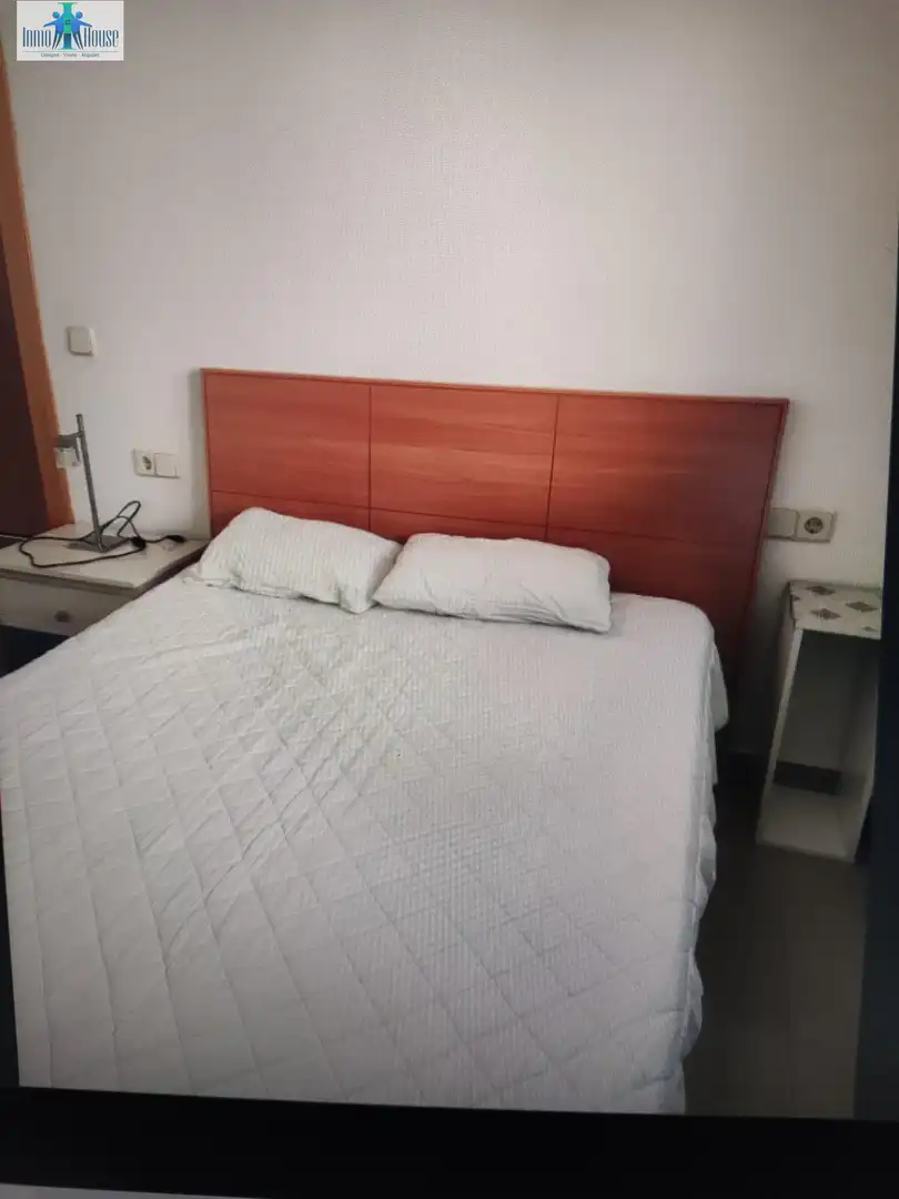 Attic for rent in Alto de los Molinos