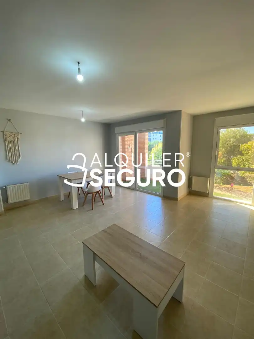 Habitación de Piso de alquiler en Los Valles - Sanz Vázquez - El Fuerte