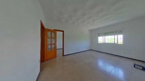 Sabadell, (Barcelona) EN RENTABILIDAD (se vende alquilado, no se puede visitar ni hipotecar)., imatge 3