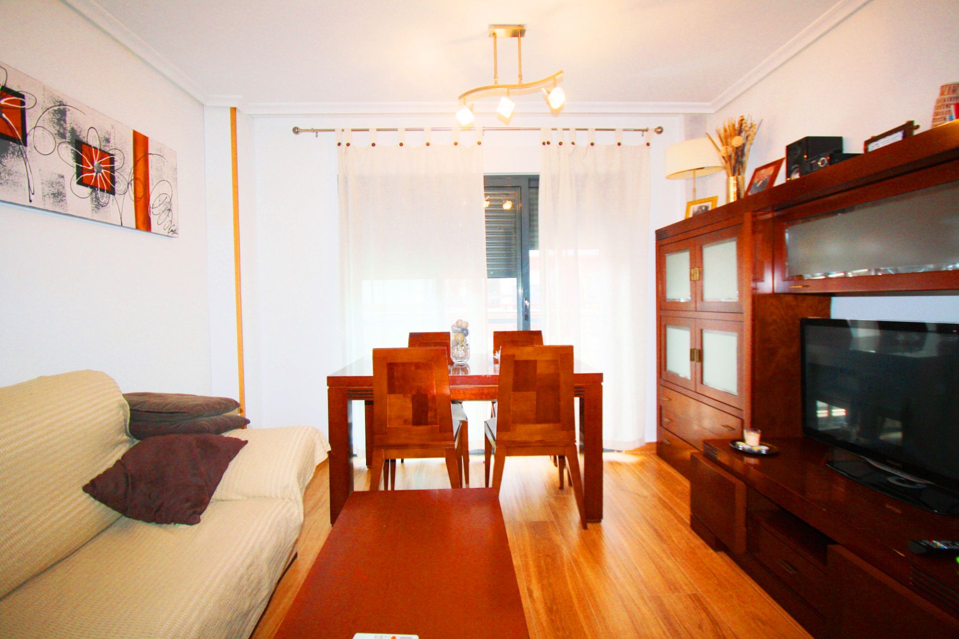 Bedroom of Flat for sale in  Albacete Capital  with Air Conditioner, Heating and Parquet flooring