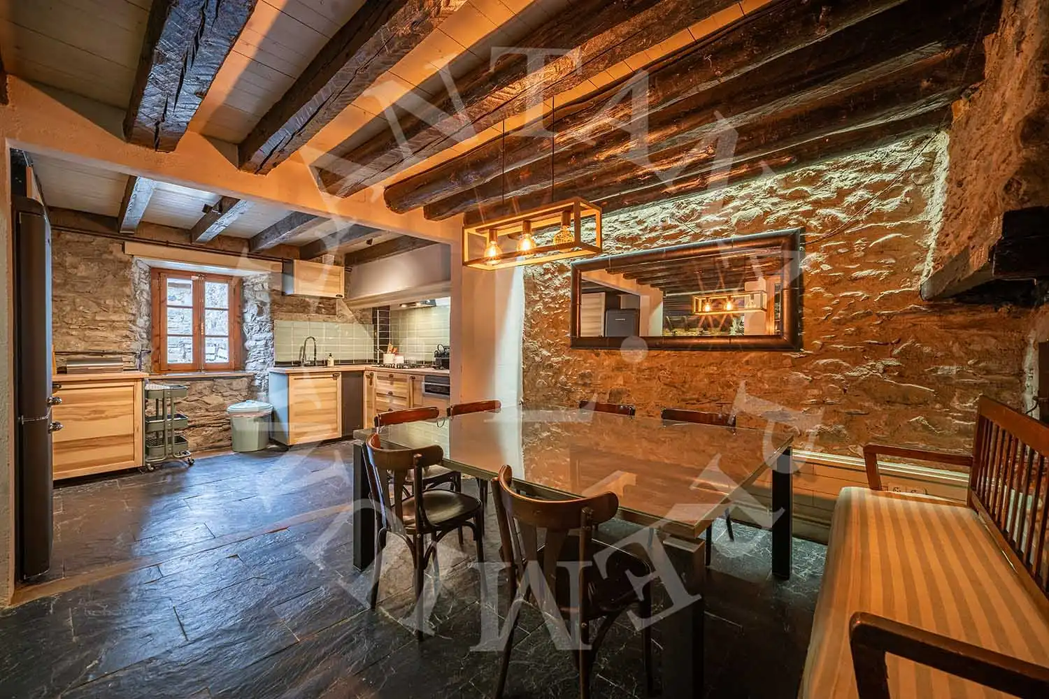 Finca rústica en venta en Vielha e Mijaran con Calefacción, Jardín privado y Parquet