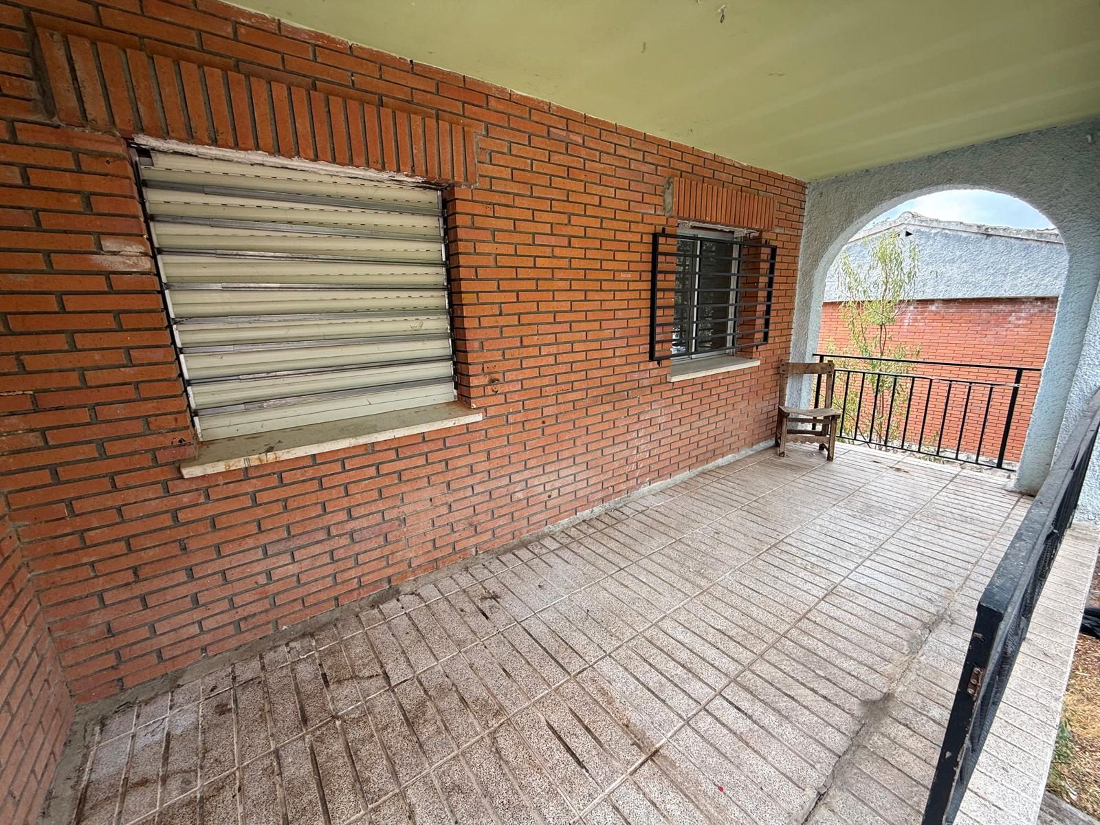 Vista exterior de Casa o xalet en venda en Fuentenovilla amb Jardí privat i Terrassa