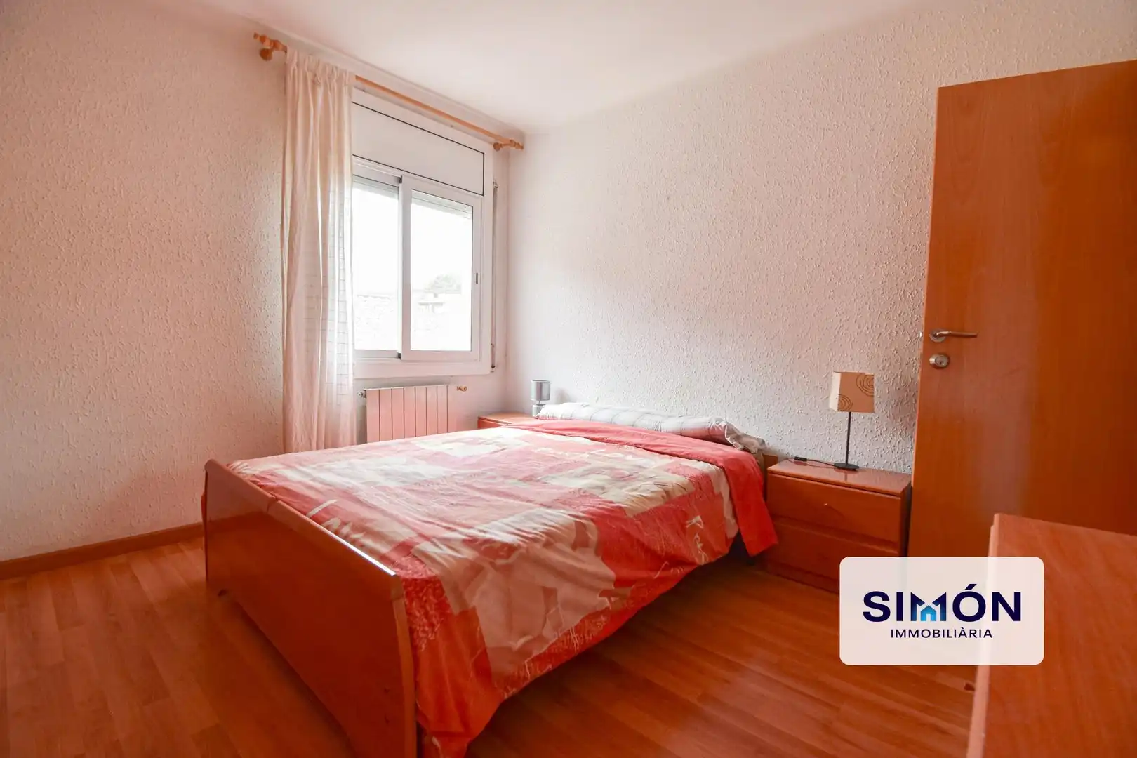 Bedroom of Flat for sale in Manresa