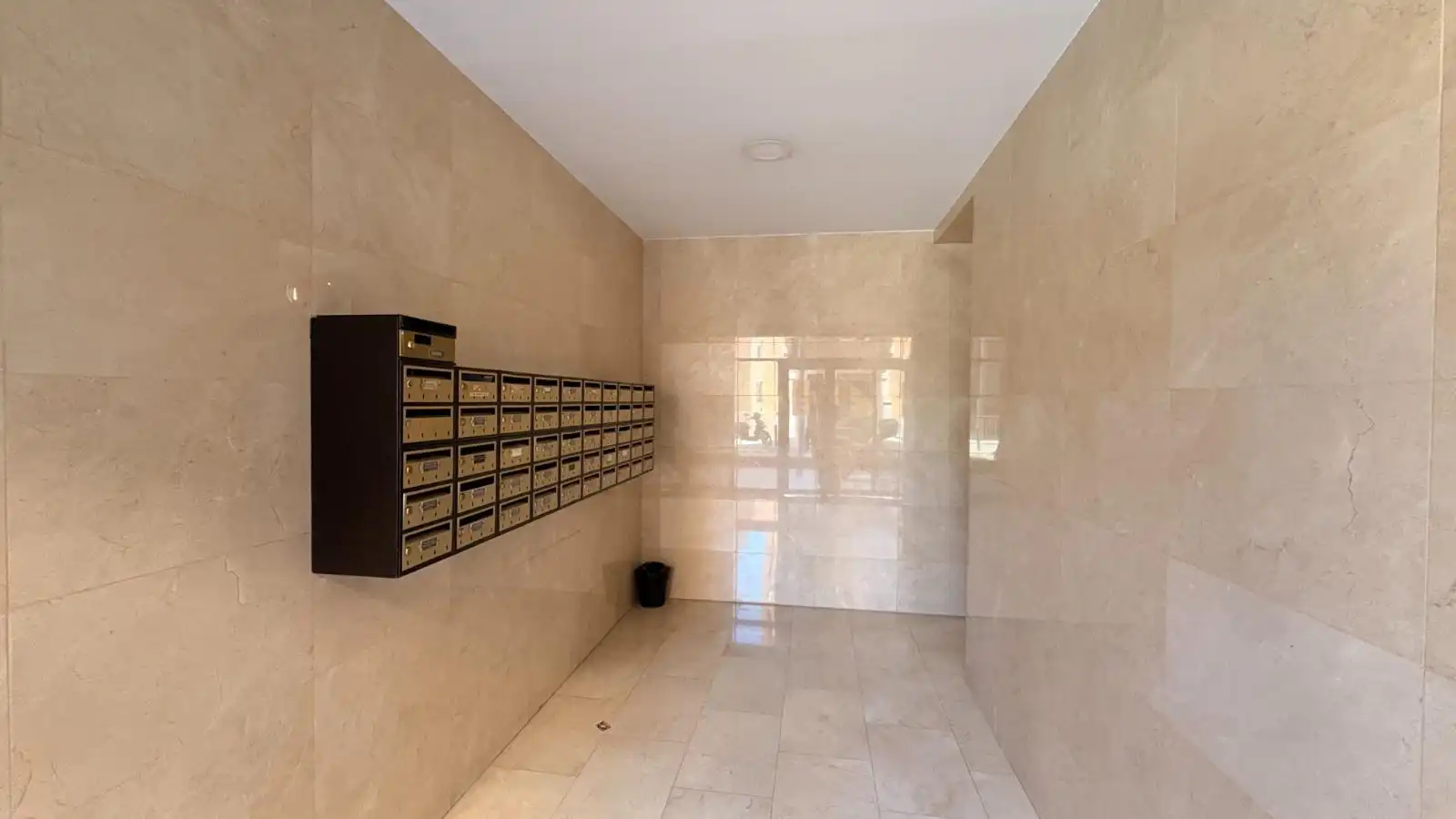 Wohnung zum Verkauf in L'Hospitalet de Llobregat mit Parkett