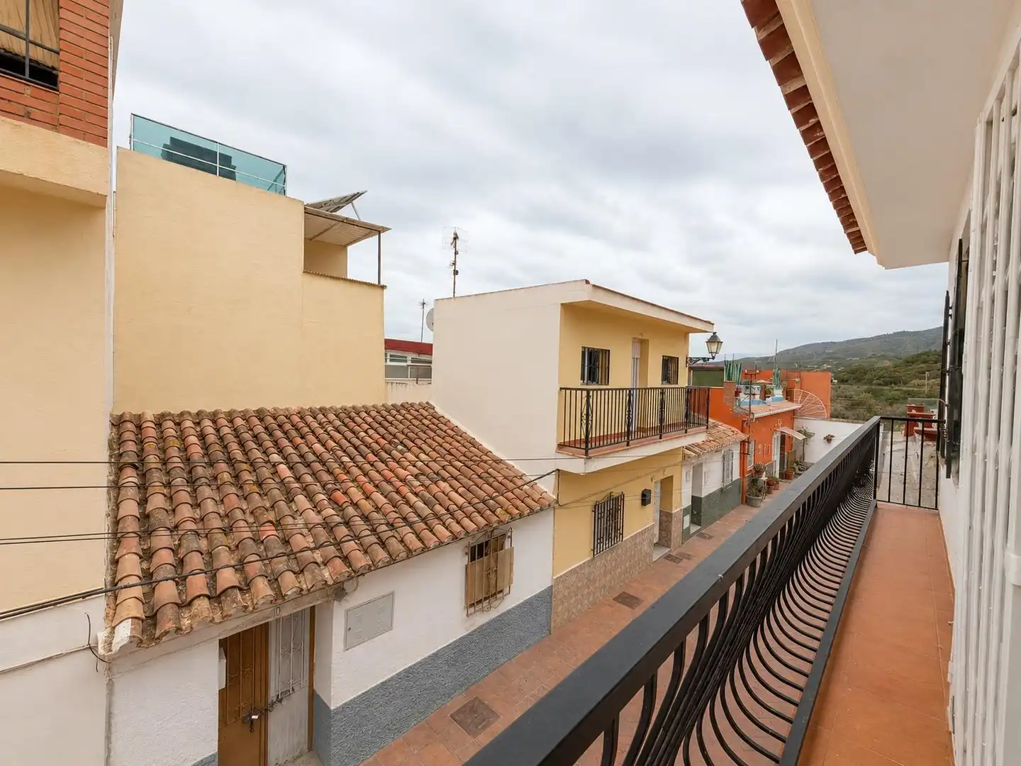 Terrasse von Einfamilien-Reihenhaus zum Verkauf in Vélez-Málaga mit Terrasse