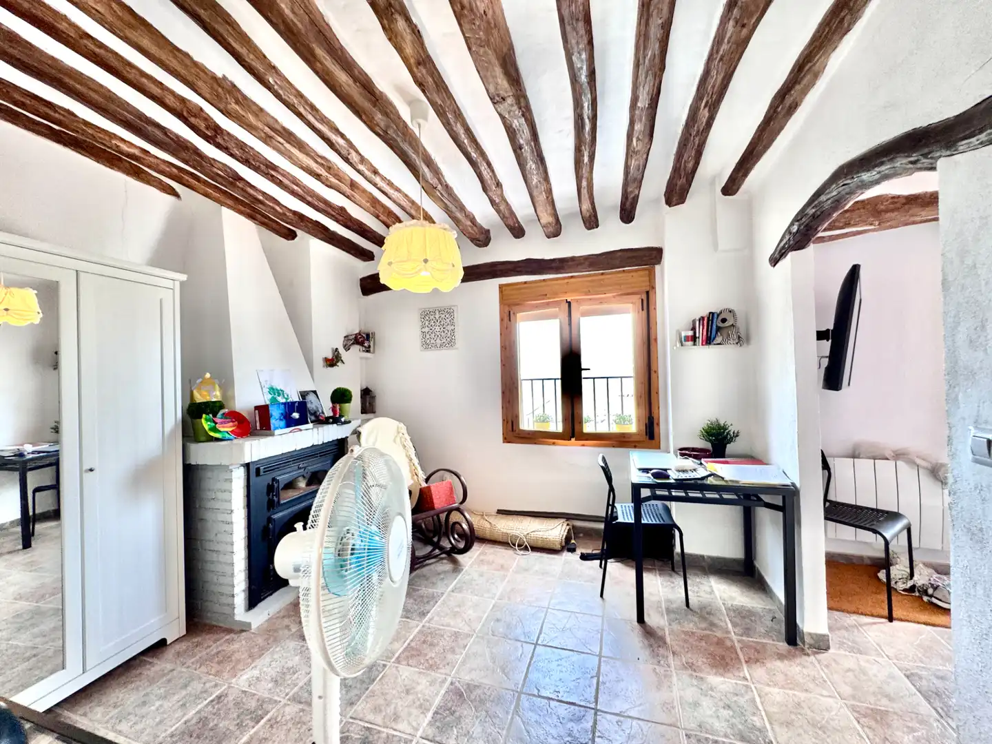 Cuina de Casa o xalet en venda en Válor amb Calefacció, Jardí privat i Terrassa