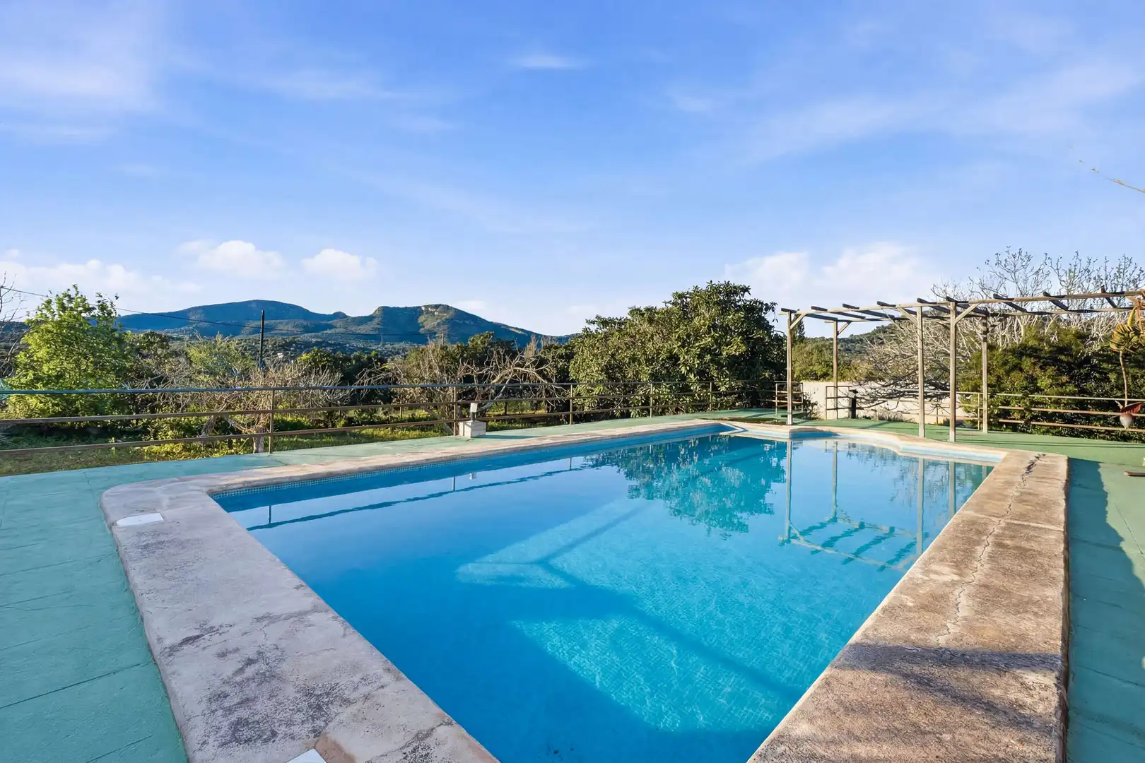 Schwimmbecken von Country house zum Verkauf in Sant Llorenç des Cardassar mit Terrasse und Möbliert