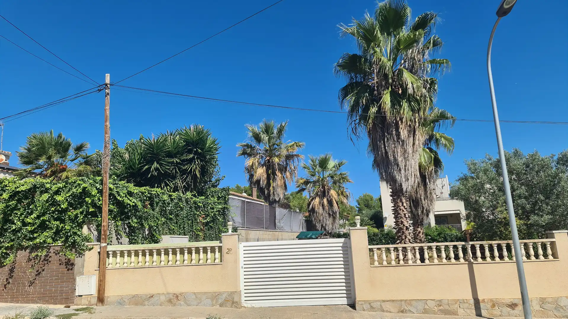 Terreny residencial en venda a La Pobla de Montornès