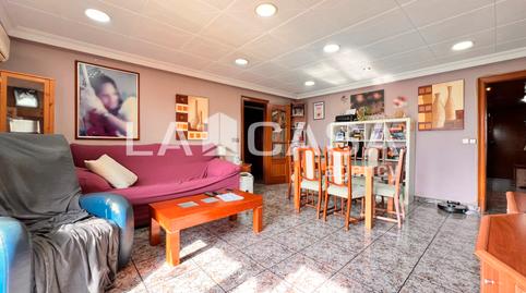 Foto 2 de Pis en venda a Llefià, Barcelona