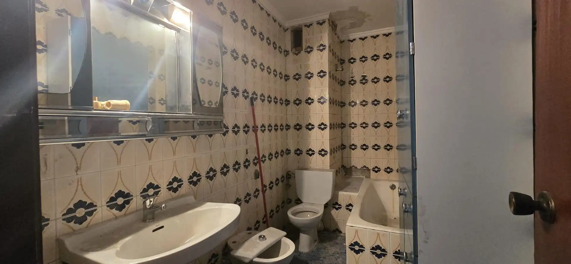 Bany de Pis en venda en Llíria amb Terrassa