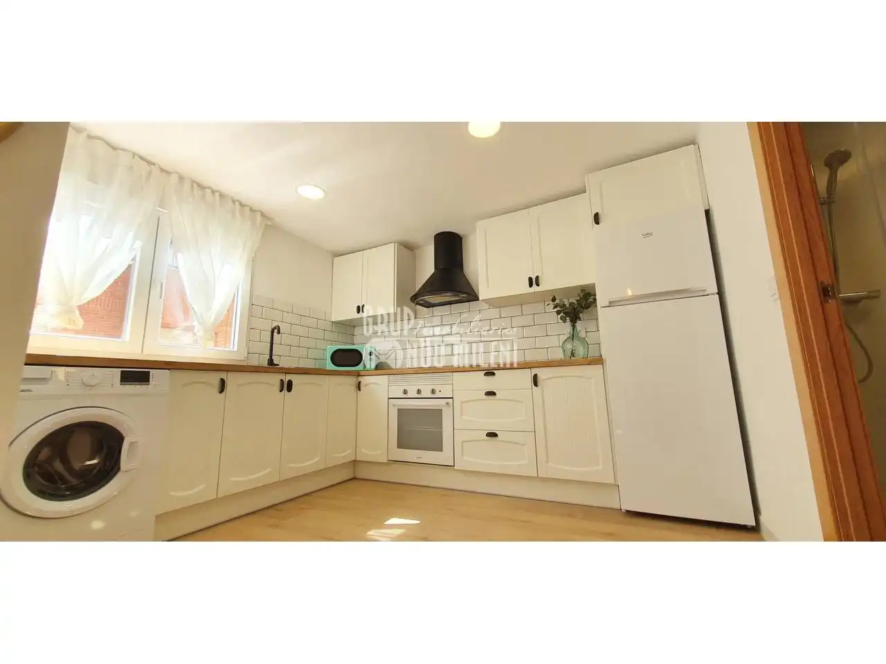 Cocina de Piso en venta en Silla con Amueblado y Balcón