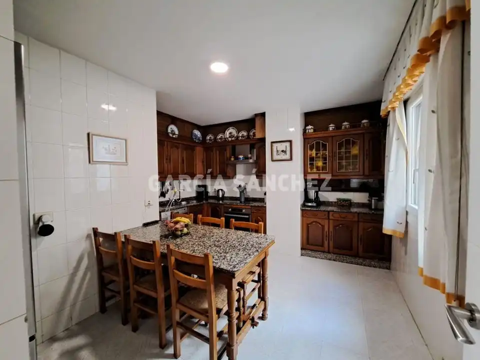 Appartamento con ascensore in vendita a Rúa Principal 71, imagen 5