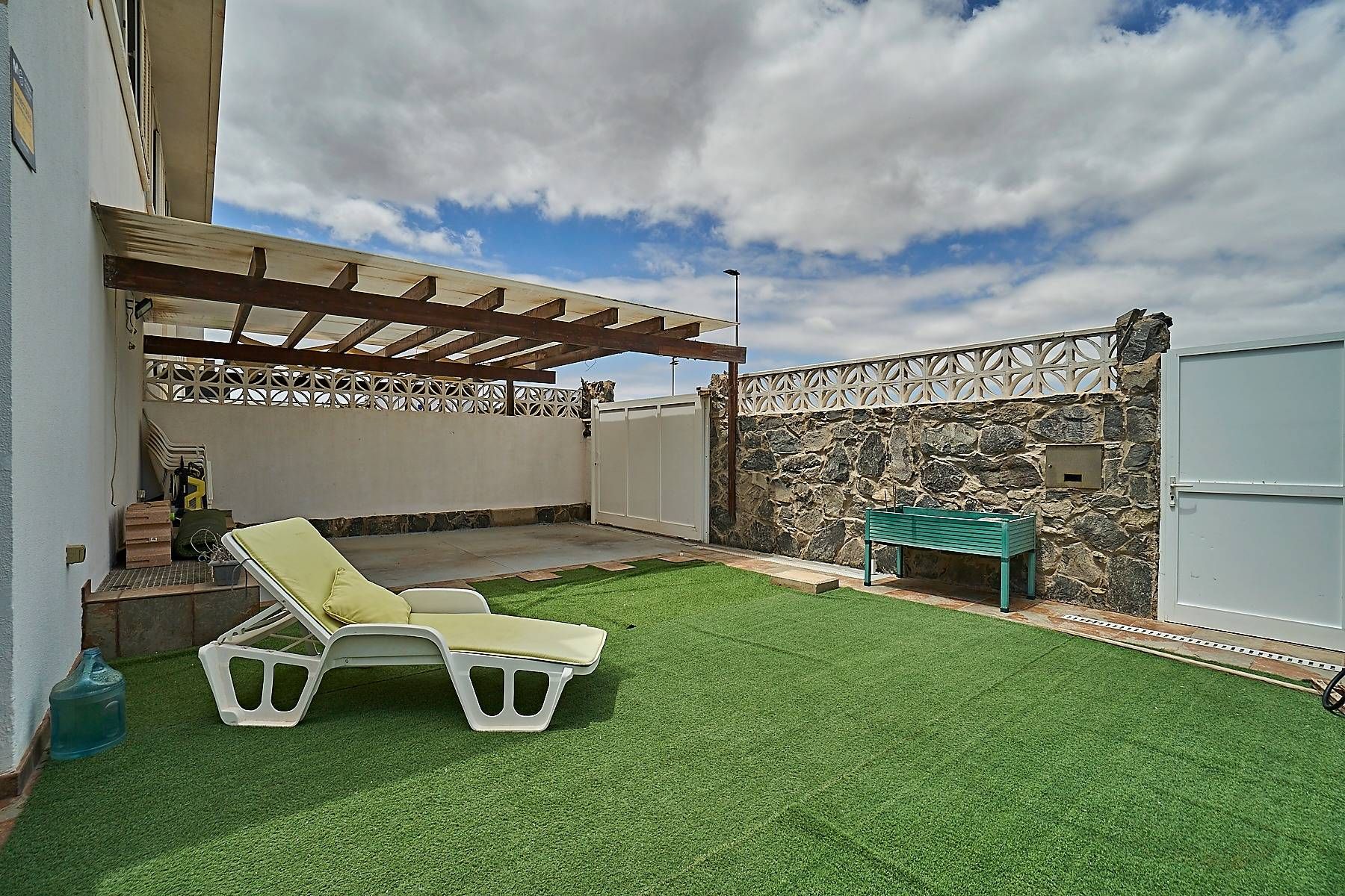 Terrace of Single-family semi-detached for sale in Ingenio  with Private garden, Terrace and Storage room