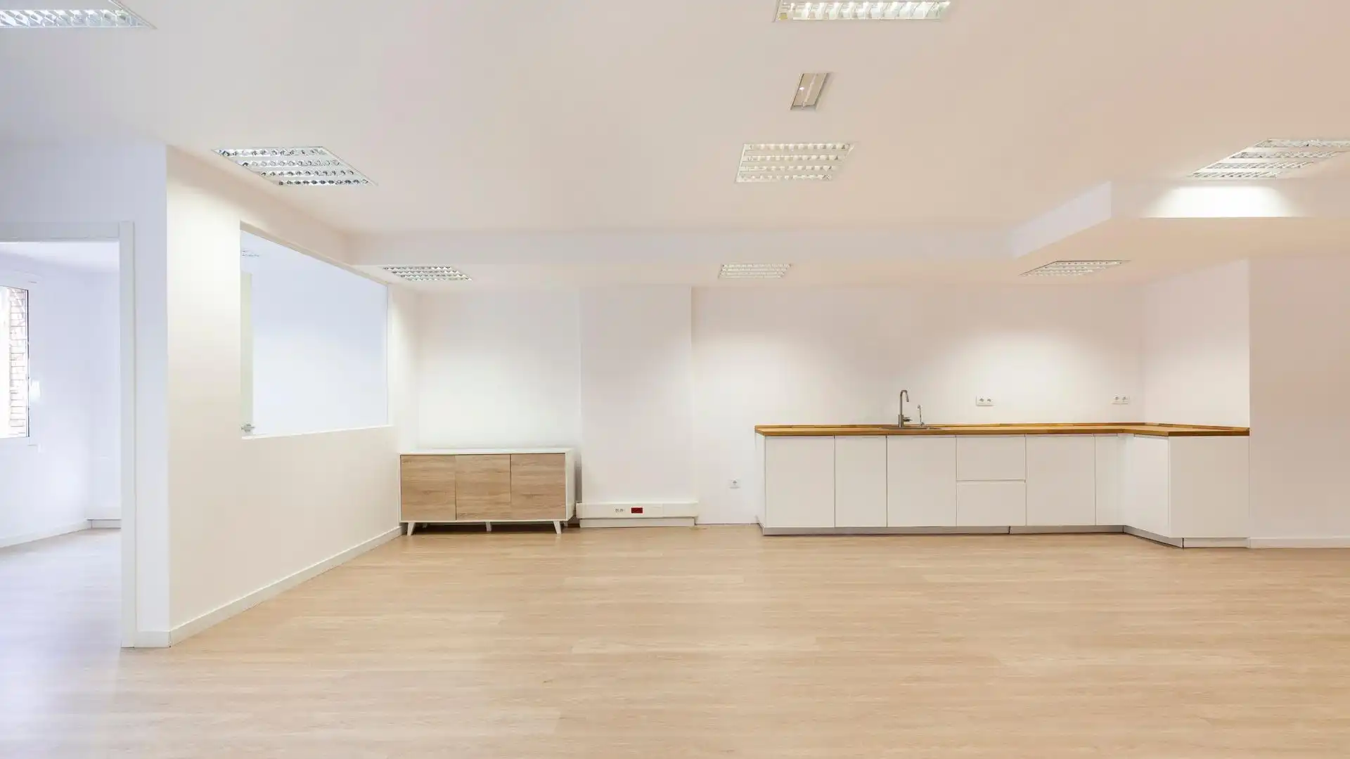 Office for rent in Barcelona  with Terrace