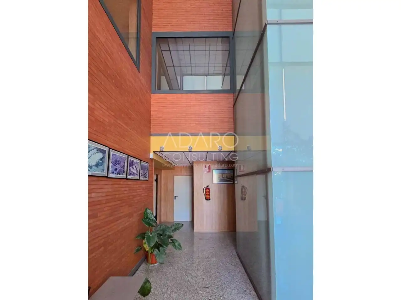 Nave industrial en venta en Leganés con Alarma