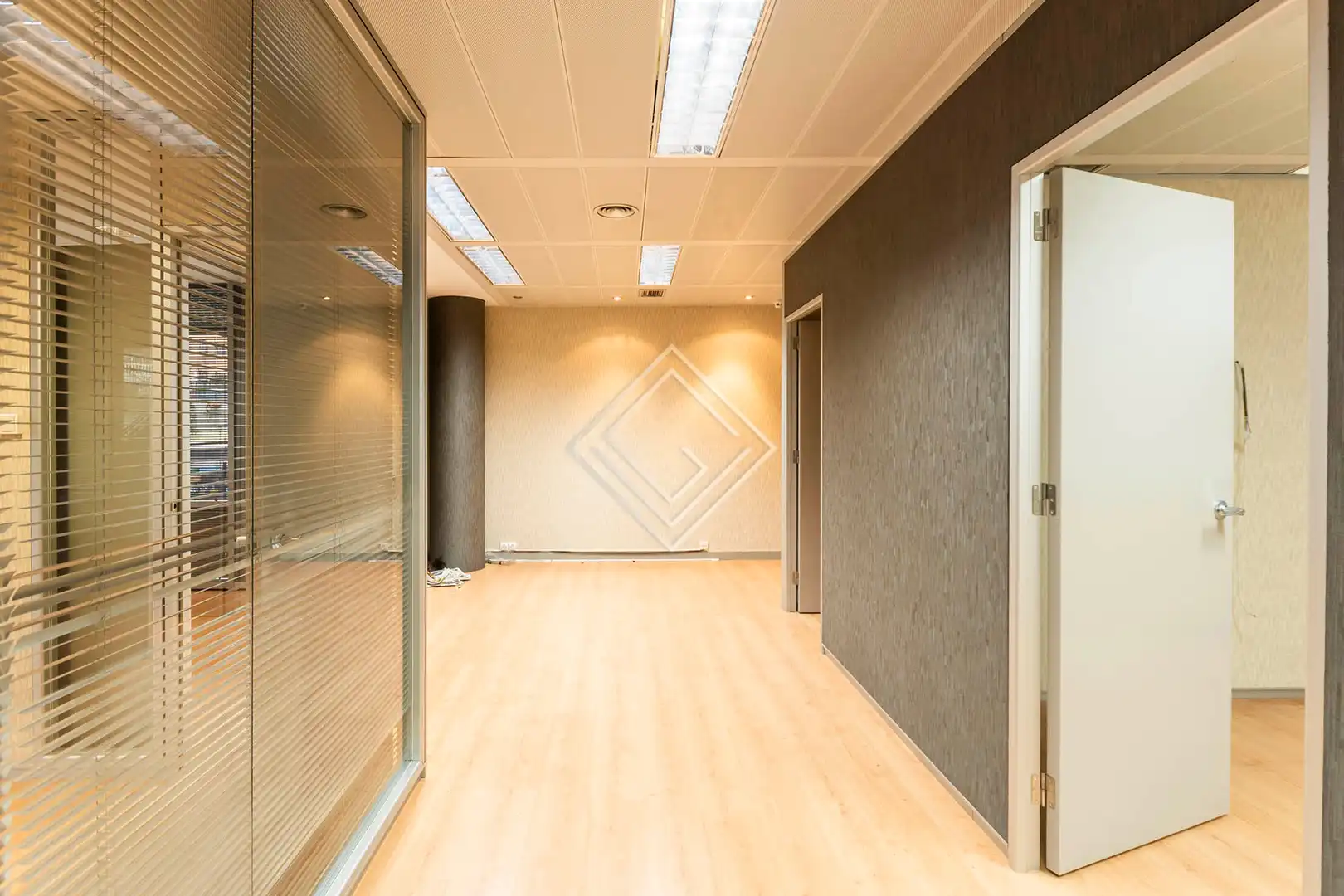 Office space with lift to rent in Avenida de Bruselas, imagen 34