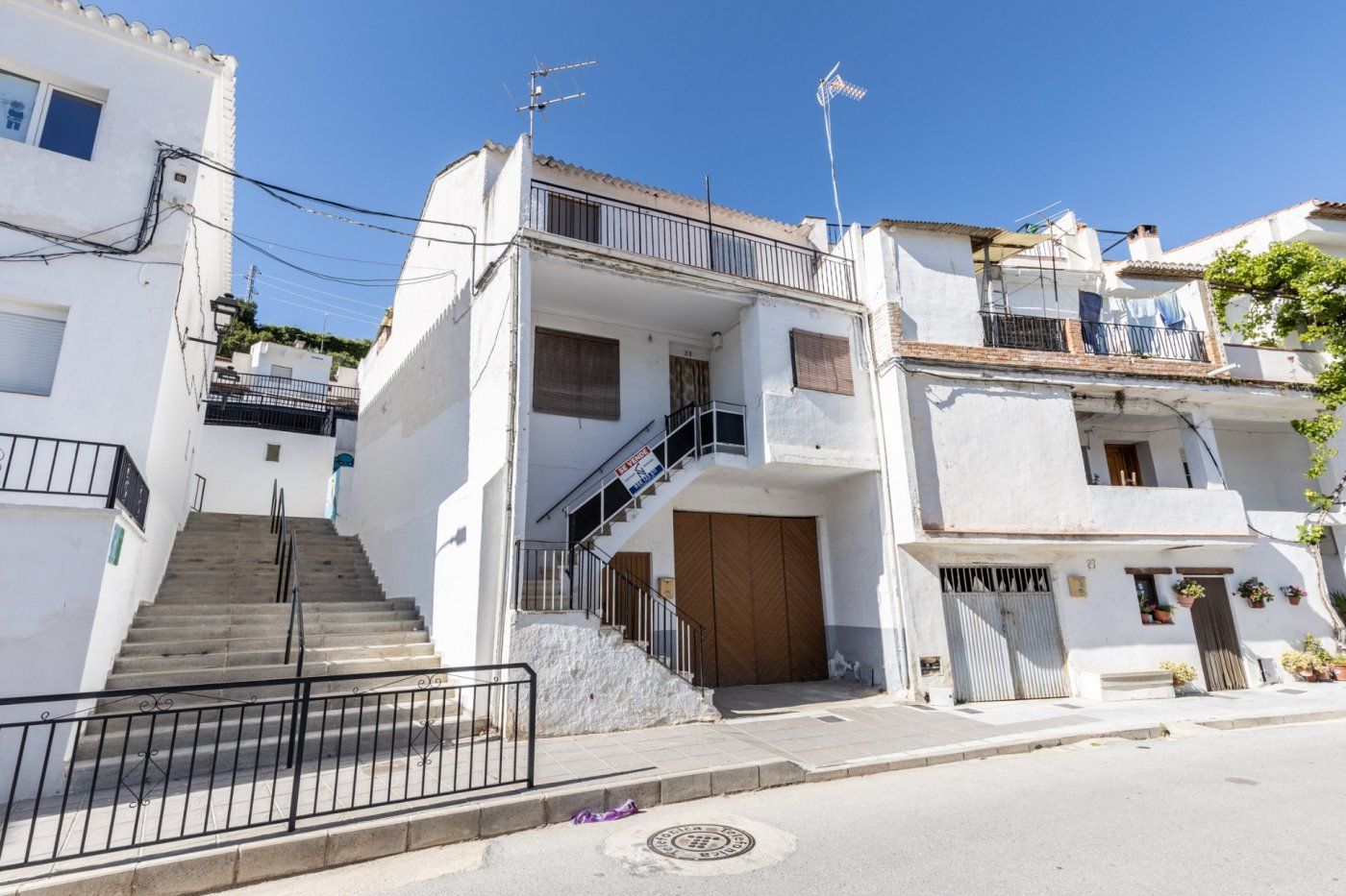 Exterior view of House or chalet for sale in Albuñuelas  with Heating, Terrace and Storage room