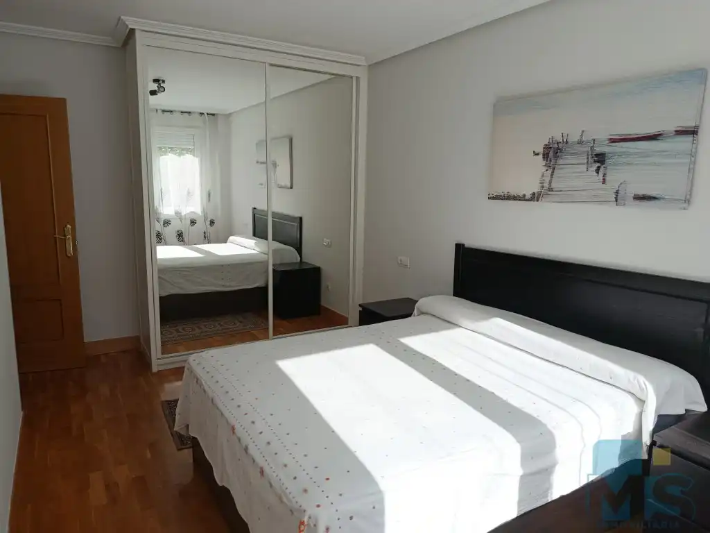 Habitación de Piso en venta en Pasaia con Horno, Lavadora y Microondas