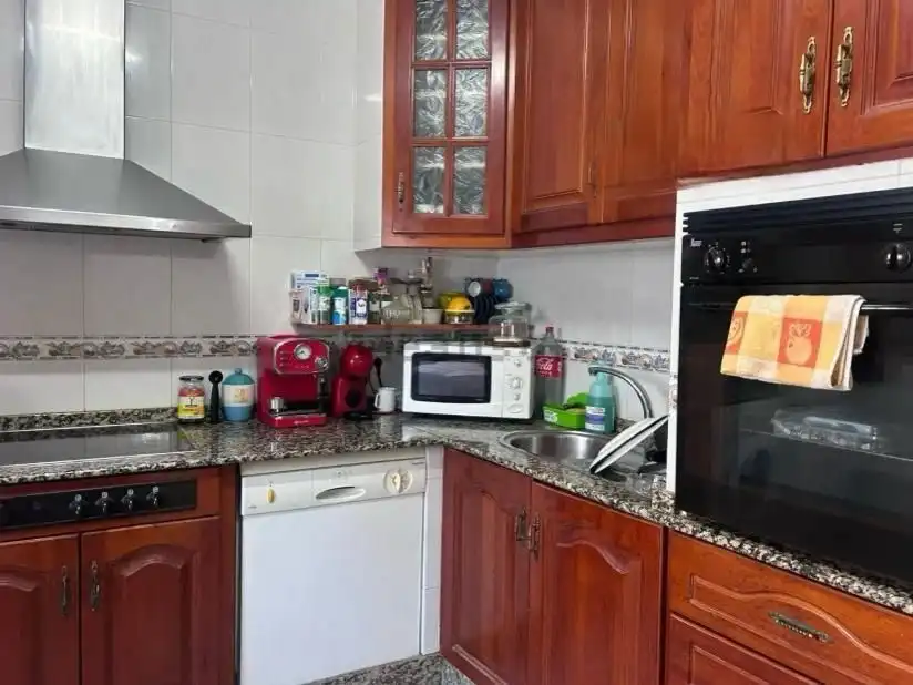 Cuina de Apartament en venda en Barbate amb Terrassa, Traster i Moblat