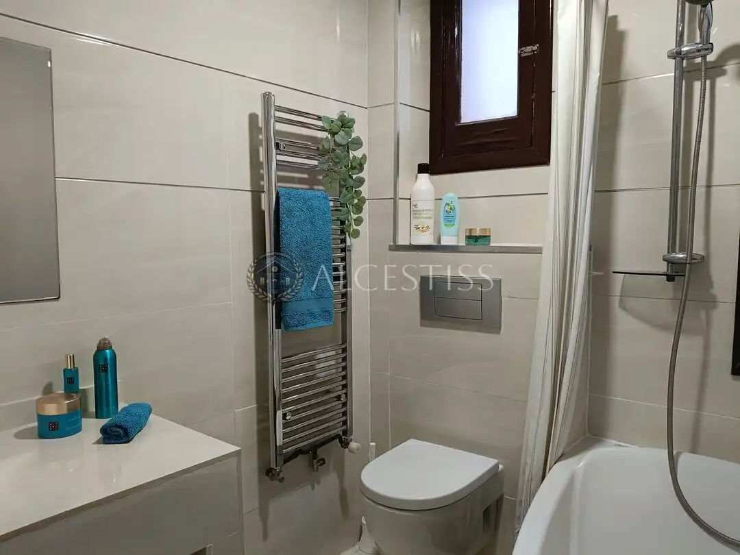 Baño de Piso en venta en Madrid con Calefacción