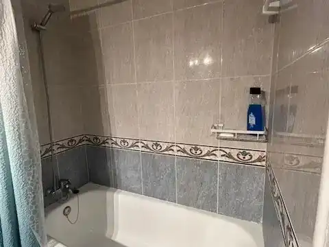 Baño de Piso en venta en  Valencia Capital con Aire acondicionado y Balcón