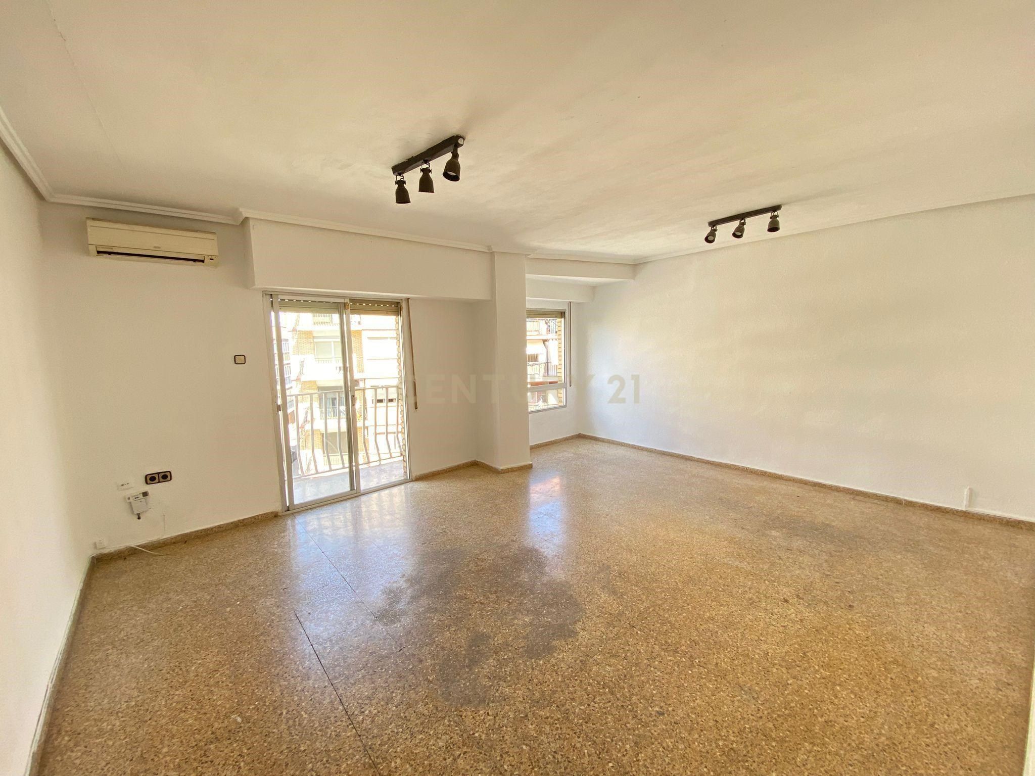 Exterior view of Flat for sale in Xirivella  with Terrace